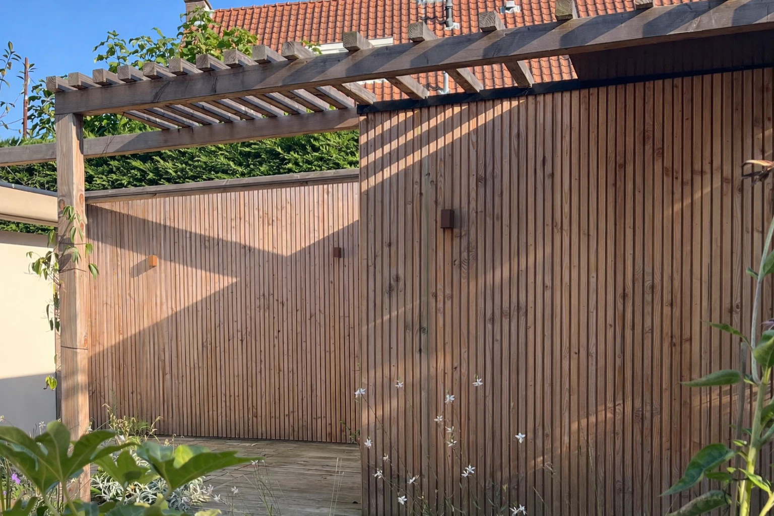 Douglas Triple Rhombus